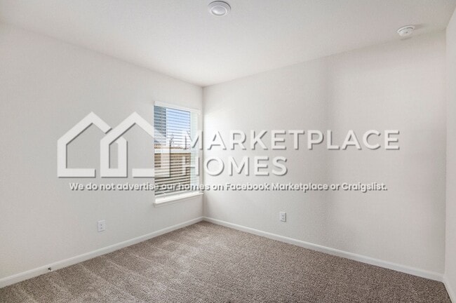 Building Photo - 10917 Gray Mare Dr