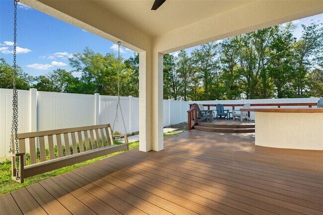 Building Photo - 14330 Tree Swallow Way