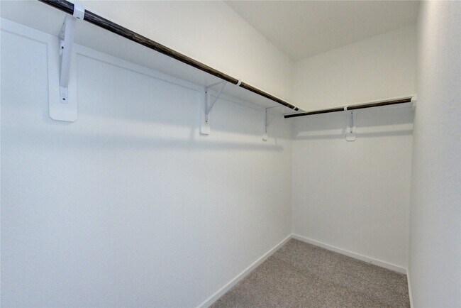 Building Photo - 26627 Pampas Grass Ln