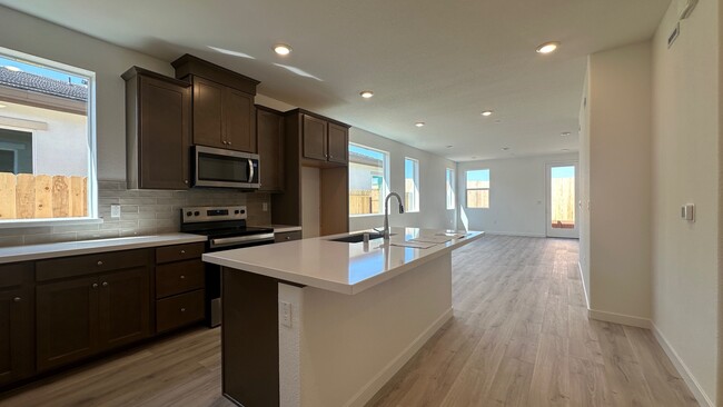 Building Photo - 4144 Gold Beam Wy