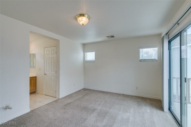 Building Photo - 10385 Morning Sorrow St