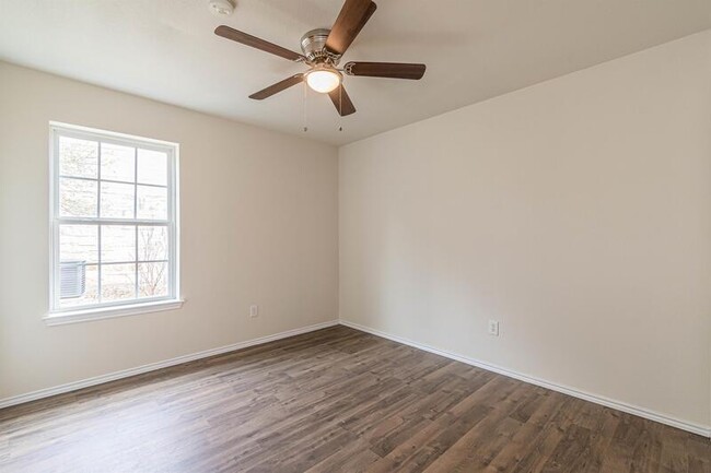 Building Photo - 13803 Laramie Hill