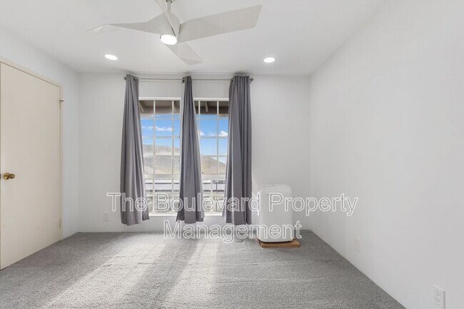 Building Photo - 92-905-905 Hame Pl