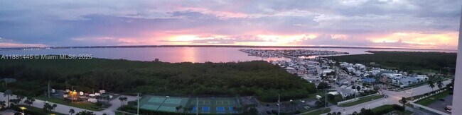 Building Photo - 9900 S Ocean Dr