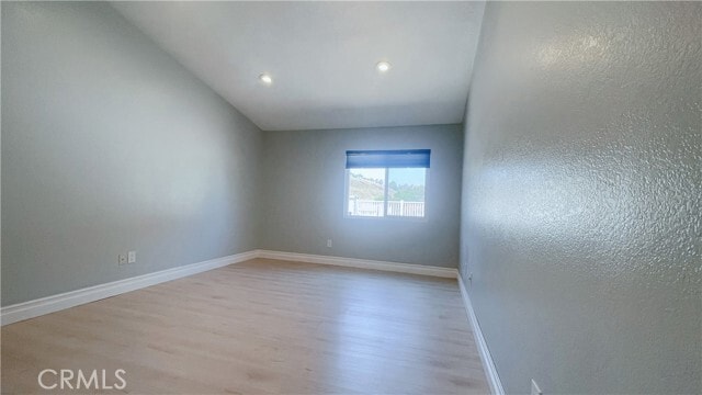 Building Photo - 2470 Saratoga Ln