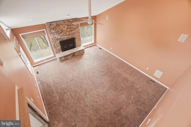 Building Photo - 6614 Corina Ct