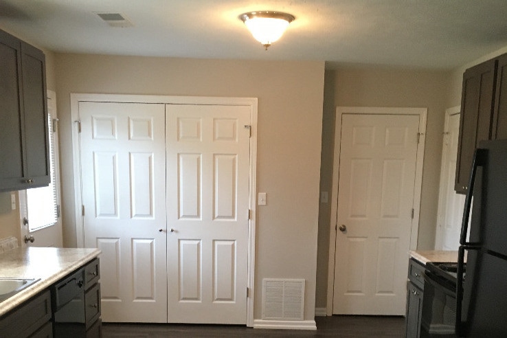 Building Photo - 3312 River Oaks Blvd