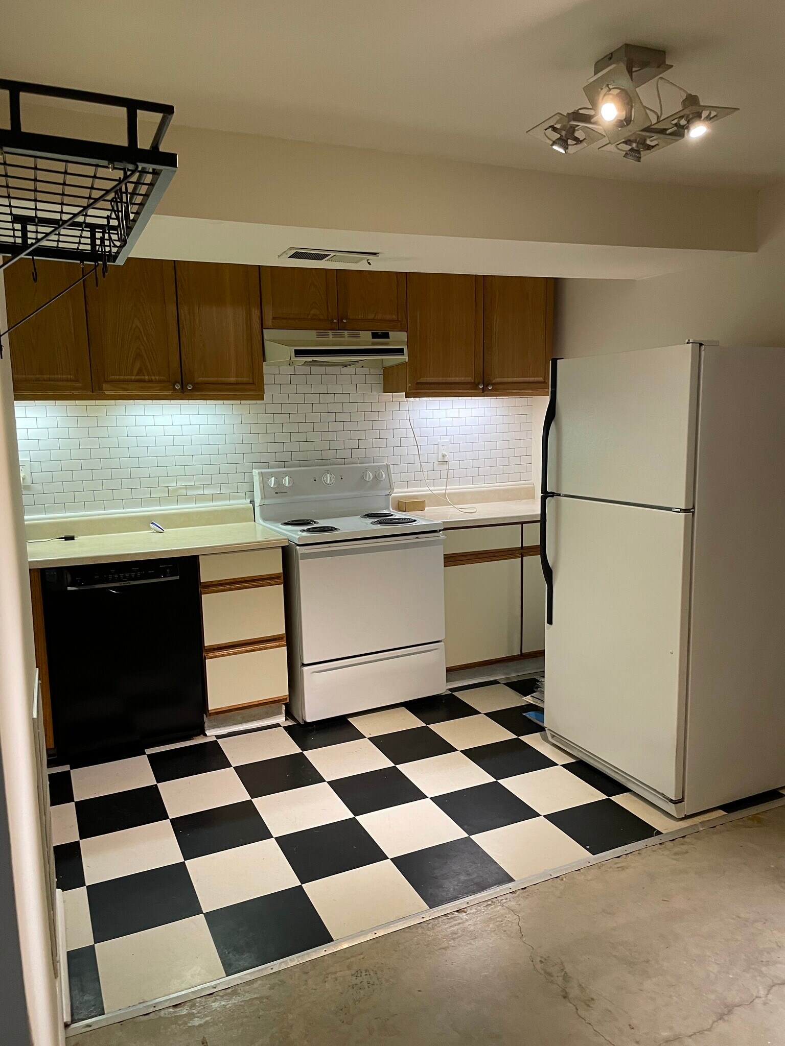 Building Photo - 2720 13th St NW