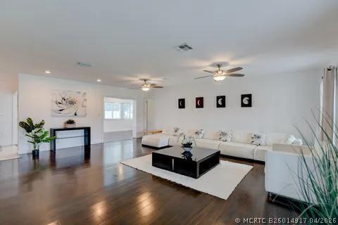 Building Photo - 3170 NW 68th Ct
