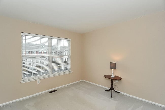 Building Photo - 123 Wood Duck Court