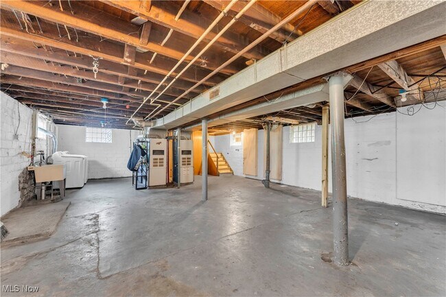 Building Photo - 4126 Gifford Ave