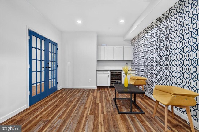 Building Photo - 22426 Philanthropic Dr