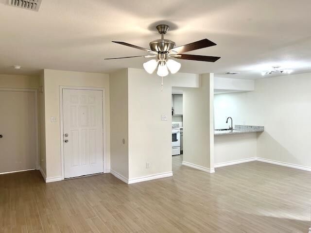 Building Photo - 100 Hillside Rd