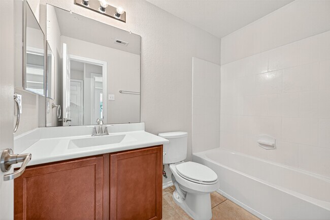 Building Photo - 24670 Folkstone Cir