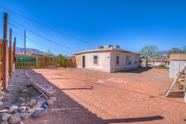 Building Photo - 18 Magnesium St