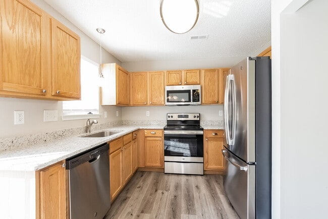Building Photo - 2822 Brittni Dayle Dr