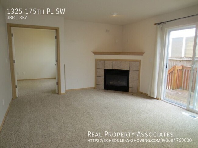 Building Photo - 1325 175th Pl SW