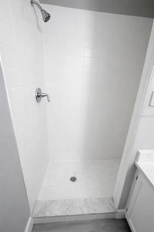 Building Photo - 8273 Cascade Oaks Dr