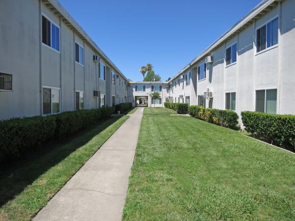 Ethan Terrace Apartments - 1824 Ethan Way Sacramento CA 95825 ...