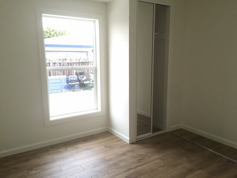 Bedroom 2 - 4118 W 149th St