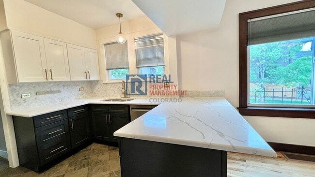 Building Photo - 594 S Ogden St