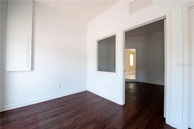 Building Photo - 1467 Portofino Meadows Blvd