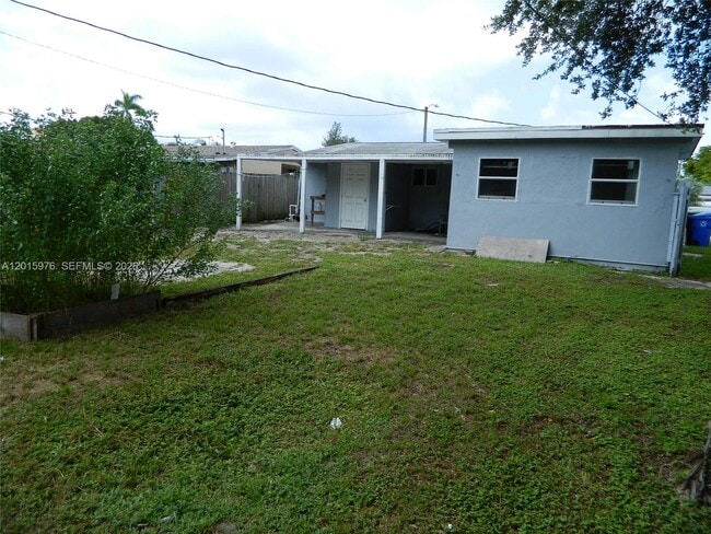 Building Photo - 1340 SW 34th Ave