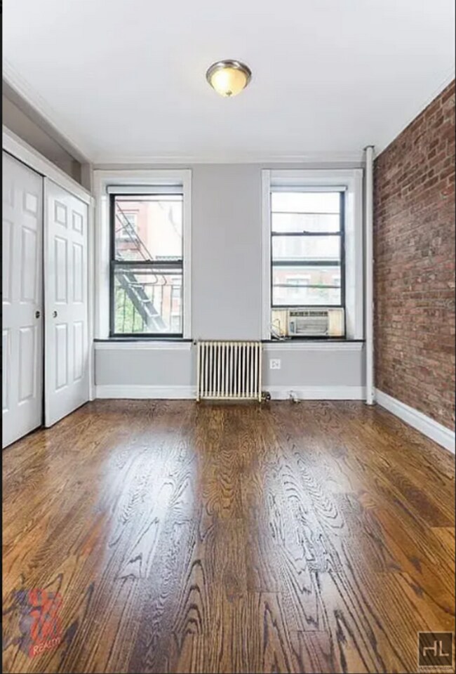 Building Photo - Act now on this gorgeous 1BR 1BTH apartmen...
