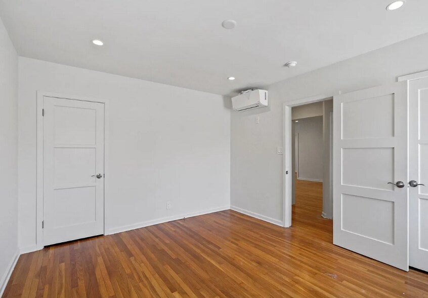 Building Photo - 4707 Finley Ave