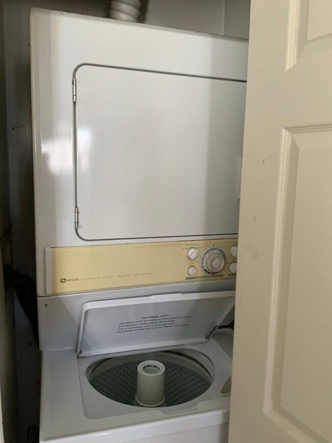 Building Photo - 41 High St