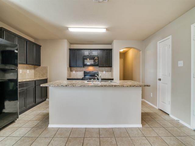 Building Photo - 2302 Tombstone Dr