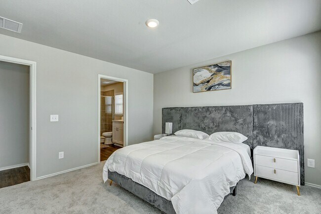 Building Photo - 10658 Red Orchid Dr