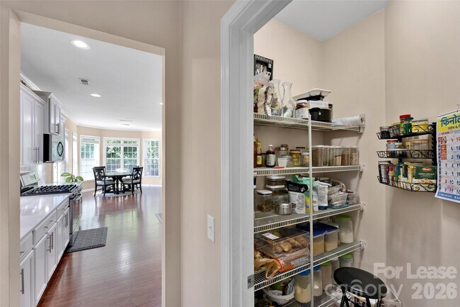 Building Photo - 9312 Ardrey Woods Dr