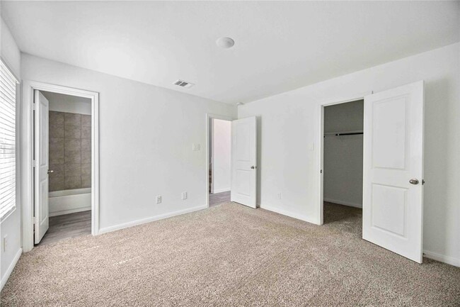 Building Photo - 16515 Jasmine Marie Pl