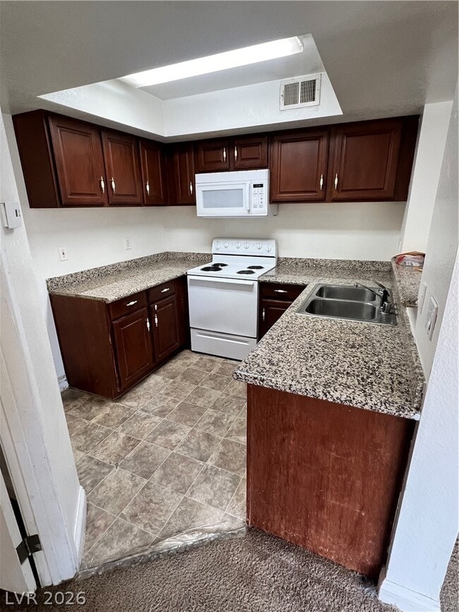 Building Photo - 6800 E Lake Mead Blvd