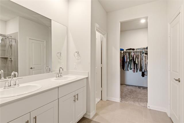 Building Photo - 1212 Blue Ridge Pl