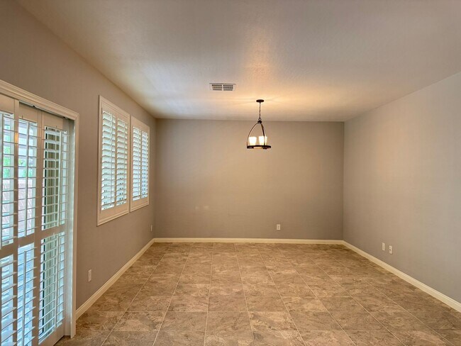 Building Photo - Beautiful Southwest Las Vegas Home in Gate...