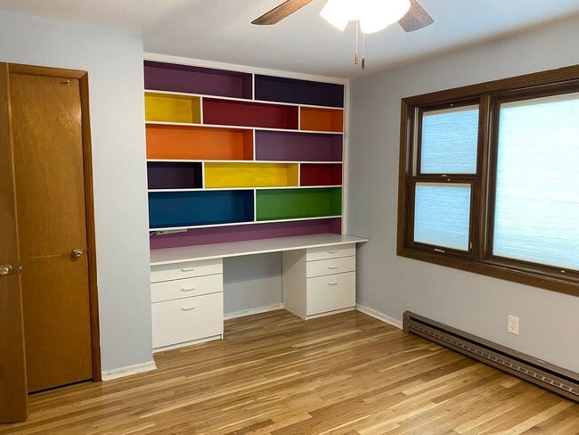 Building Photo - Spacious 4 Bedroom House in Spokane Valley!