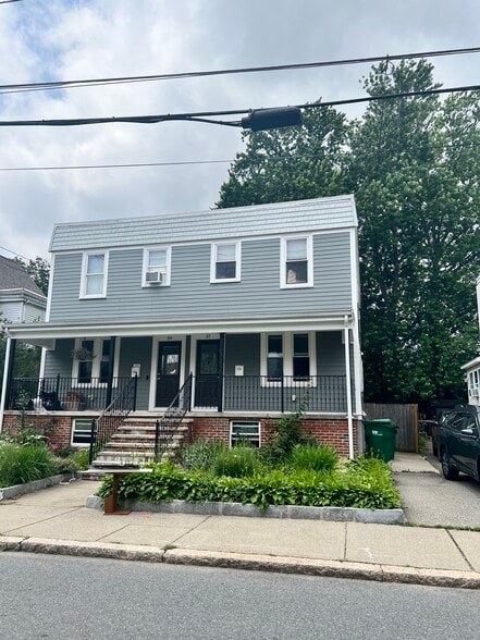 Building Photo - 37 Winchester St