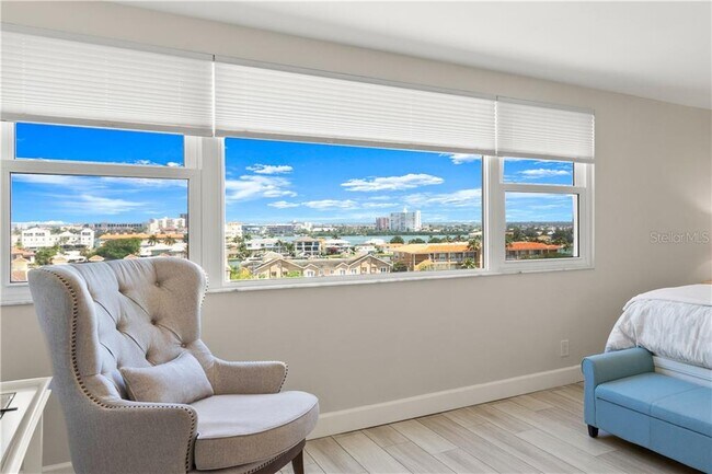 Building Photo - 675 S Gulfview Blvd