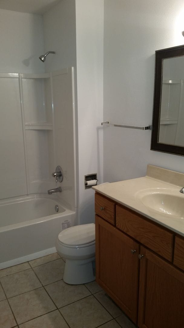 Building Photo - 3 bedroom home in Cedar Falls