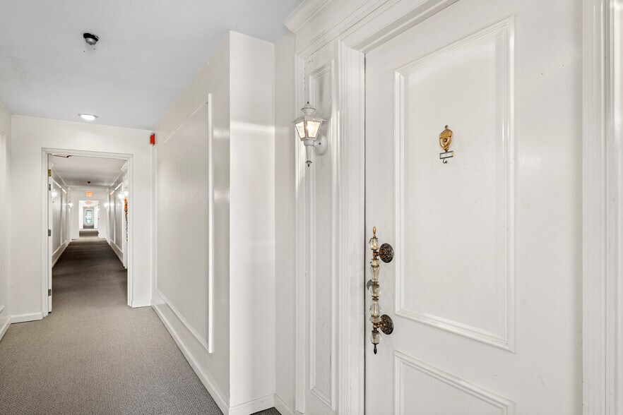 Building Photo - 79 Atterbury Blvd