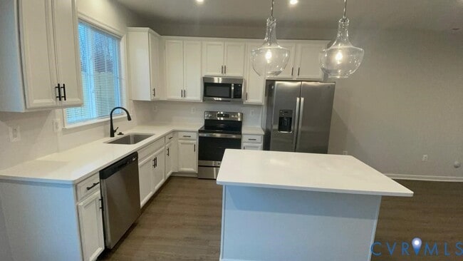 Building Photo - 516 Rivanna Hl Wy