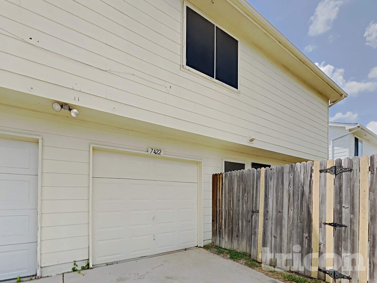 Building Photo - 7422 Amber Dr