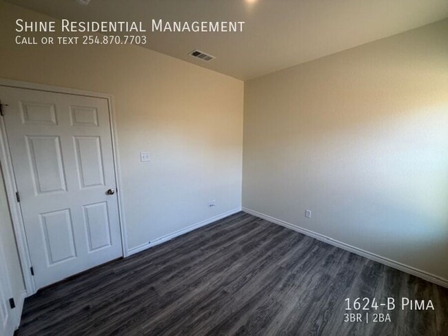 Building Photo - 1624-B Pima-