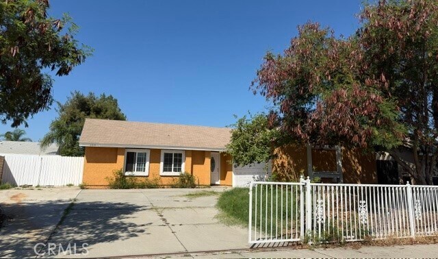 Building Photo - 6855 Farrier Ave