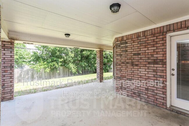 Building Photo - 2500 Bachelor Button Blvd