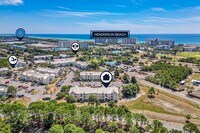 Building Photo - Destin Condo with Great Amenities