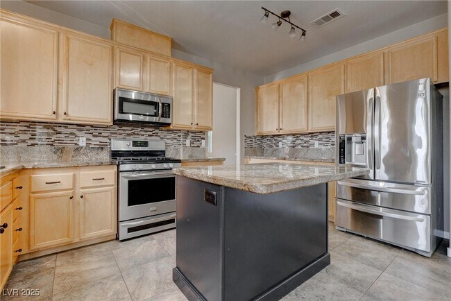 Building Photo - 1784 Clearwater Canyon Dr