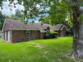 Building Photo - 510 Alliance St